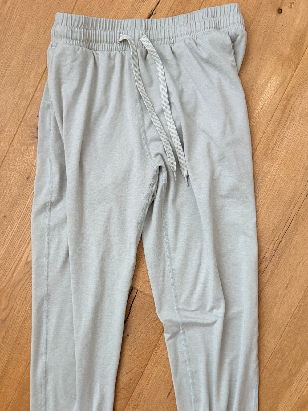 Vuori Performance Jogger Women's Small Light Grey - Picture 2 of 6